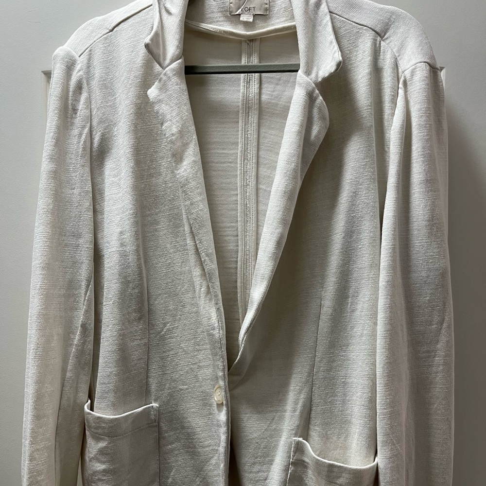 LOFT women’s cream 100% cotton blazer , size 14